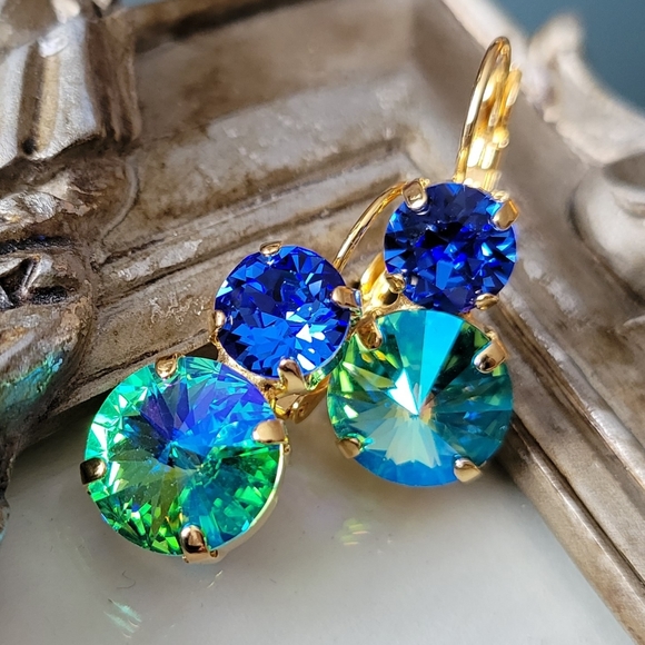 Austrian Crystal Earrings in Gold - Picture 3 of 12